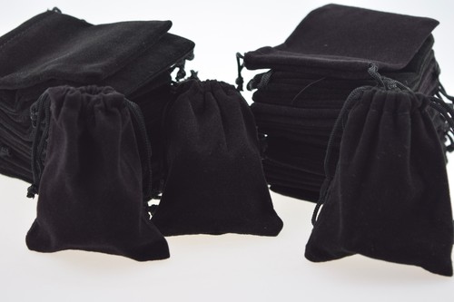 Velvet gift pouches - 7, 9
