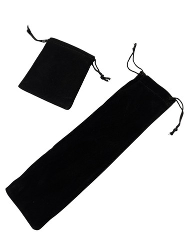 Black velvet jewellery bag - x,
